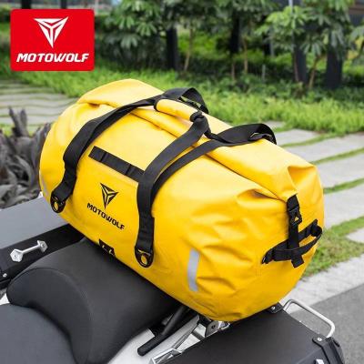 កាបូបម៉ូតូ MOTOWOLF